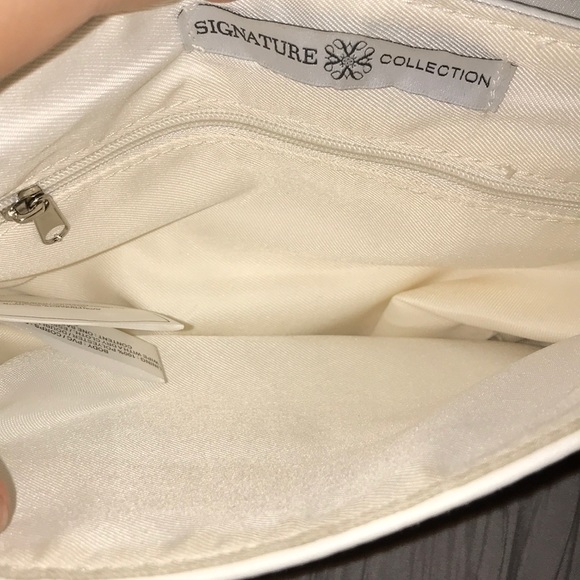 ๐HP 2x๐Super Cute Handy Cross Body/Shoulder Bag - Picture 4 of 8